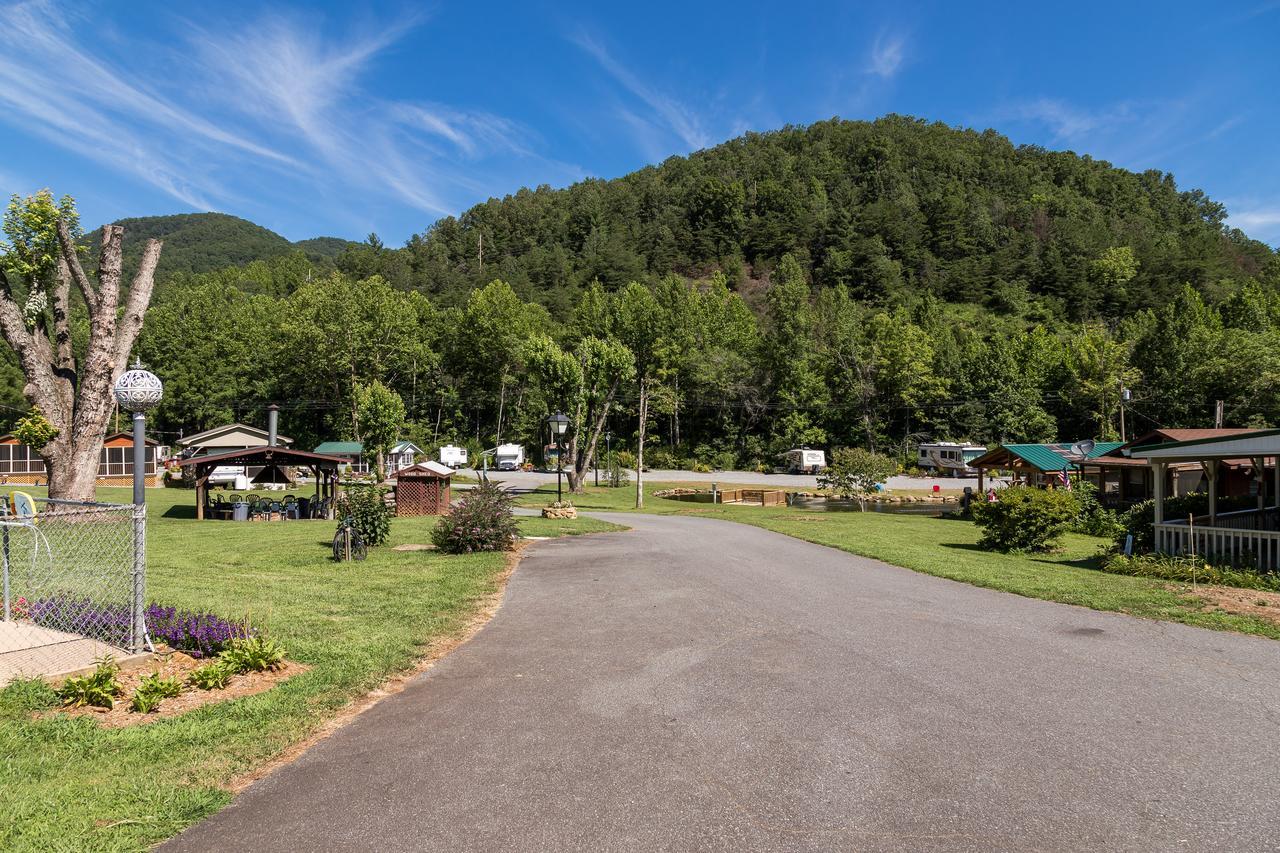 Fort Tatham Rv Resort Сильва Экстерьер фото